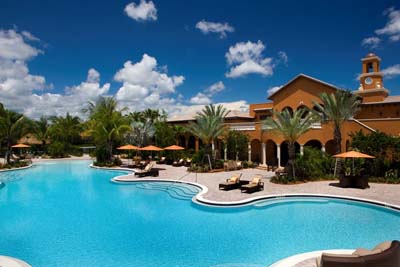 Naples Three Bedroom Vacation Home, Sleeps Six Guests